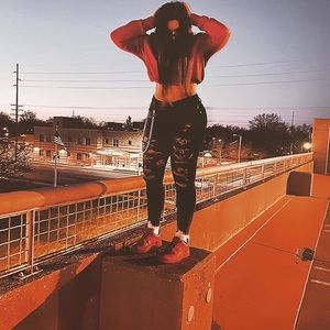 Meet your Posher, Alexis